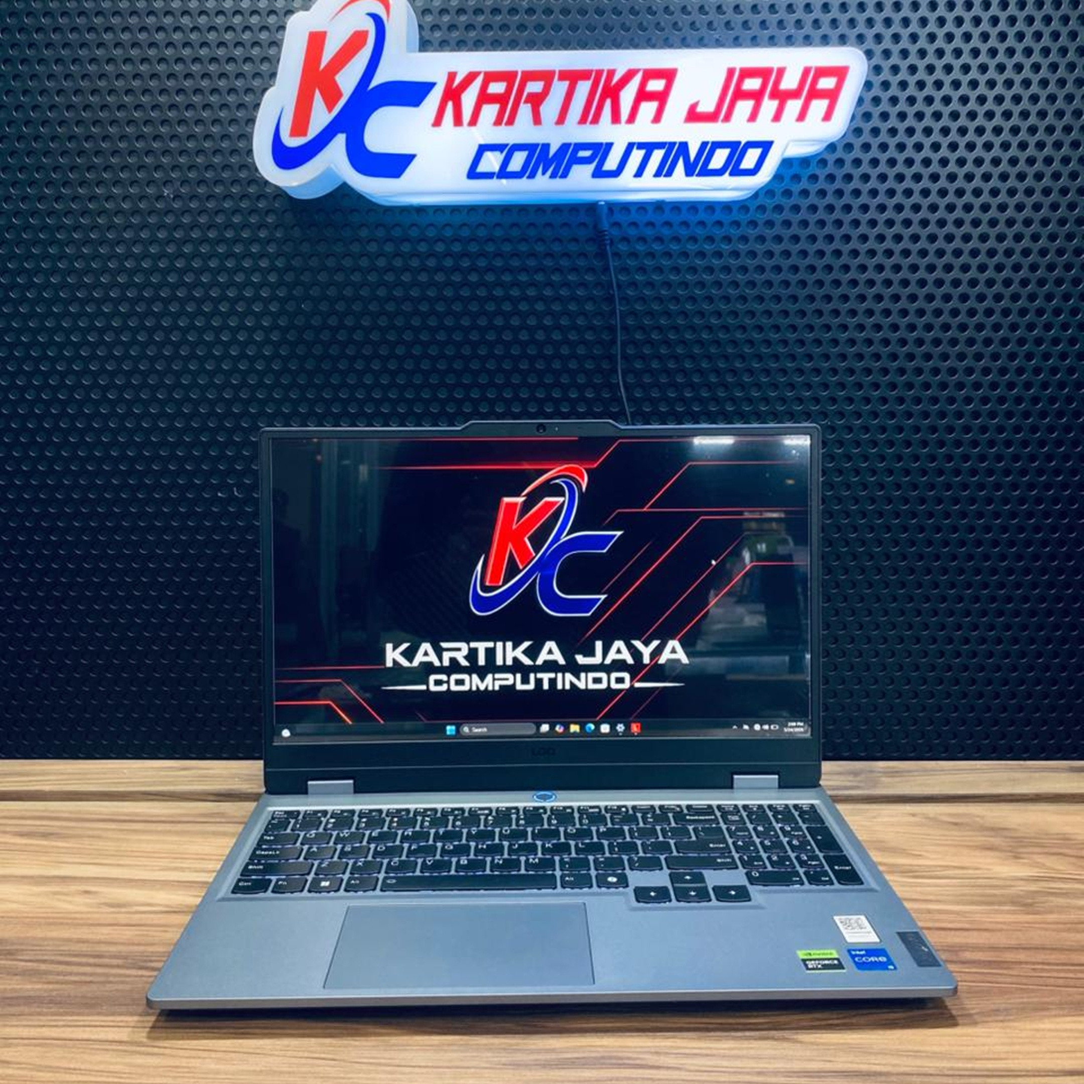LENOVO LOQ CORE I5 VGA RTX RAM 12 SSD 